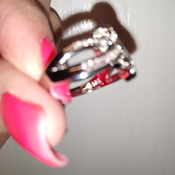 NWT WHITE SAPPHIRE HEART RING - Picture 6 of 8